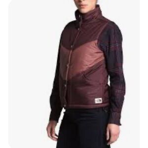 The North Face Size M Sylvester Retro Puffer Vest Purple